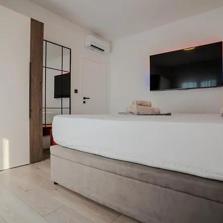 The Sky Villa