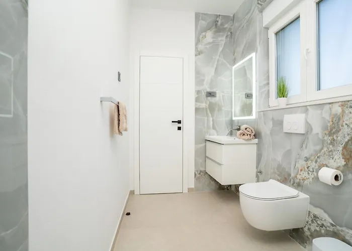 The Sky Villa Ninski Stanovi