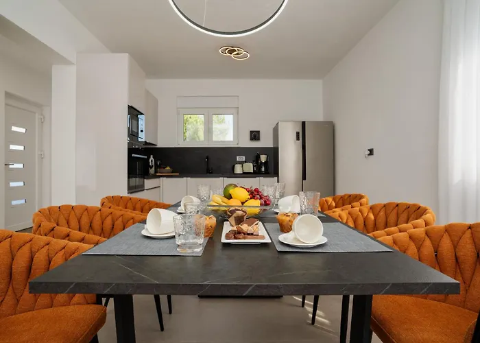 Villa The Sky Ninski Stanovi